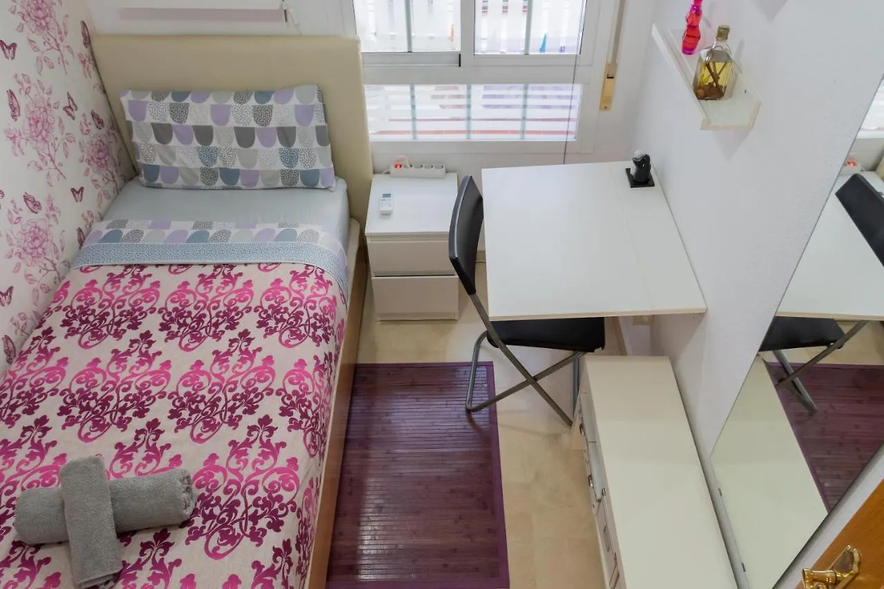 Galvez Rooms Homestay Malaga